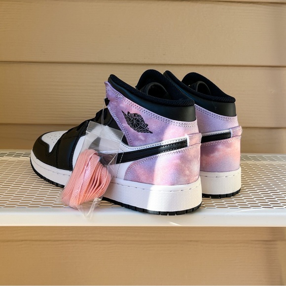 Nike Air Jordan 1 mid Zen Master Galaxy Tie dye Bleached Coral - Picture 5 of 7